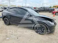 2022 Tesla Model Y фото