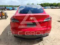 2022 Tesla Model Y фото