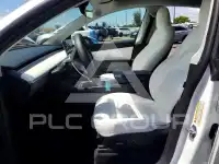 2022 Tesla Model Y фото