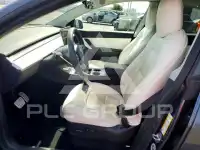 2022 Tesla Model Y фото