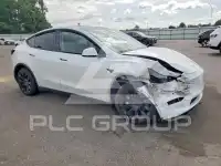 2022 Tesla Model Y photo