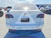 2022 Tesla Model Y фото