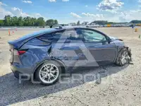 2022 Tesla Model Y фото