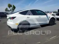 2022 Tesla Model Y фото