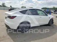 2022 Tesla Model Y photo