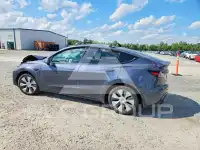 2022 Tesla Model Y фото