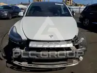 2022 Tesla Model Y photo