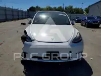 2022 Tesla Model Y фото