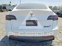 2022 Tesla Model Y фото