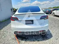 2022 Tesla Model Y фото
