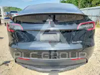 2022 Tesla Model Y фото