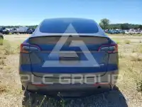 2022 Tesla Model Y photo