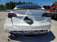 2022 Tesla Model Y фото