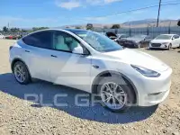 2022 Tesla Model Y фото