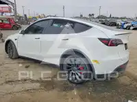 2022 Tesla Model Y фото