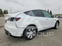 2022 Tesla Model Y фото