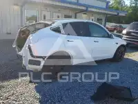 2022 Tesla Model Y photo
