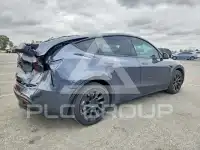 2022 Tesla Model Y фото