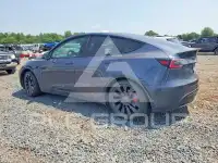 2022 Tesla Model Y фото