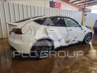 2022 Tesla Model Y фото