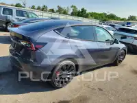 2022 Tesla Model Y фото
