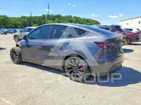 2022 Tesla Model Y фото