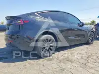 2022 Tesla Model Y фото