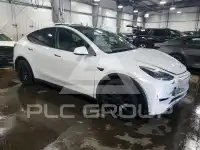 2022 Tesla Model Y фото