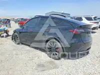 2022 Tesla Model Y photo