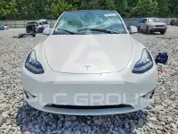 2022 Tesla Model Y фото