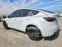 2022 Tesla Model Y photo