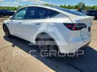2022 Tesla Model Y photo