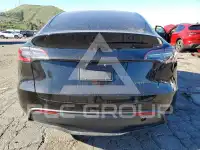 2022 Tesla Model Y фото