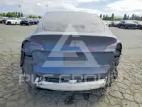 2022 Tesla Model Y фото