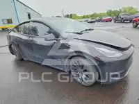 2022 Tesla Model Y photo