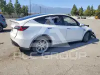 2022 Tesla Model Y фото