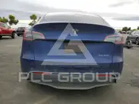 2022 Tesla Model Y фото