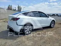2022 Tesla Model Y фото