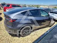 2022 Tesla Model Y фото