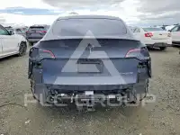 2022 Tesla Model Y фото