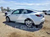 2022 Tesla Model Y фото