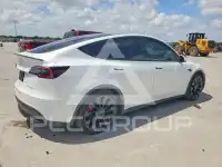 2022 Tesla Model Y photo