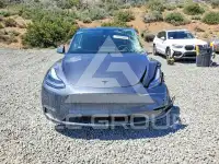 2022 Tesla Model Y фото