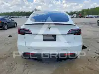 2022 Tesla Model Y photo