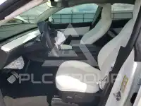 2022 Tesla Model Y фото
