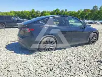 2022 Tesla Model Y фото