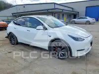2022 Tesla Model Y photo