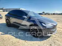 2022 Tesla Model X фото