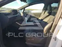 2022 Tesla Model X фото