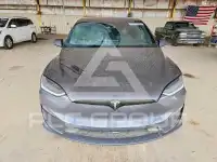 2022 Tesla Model X photo